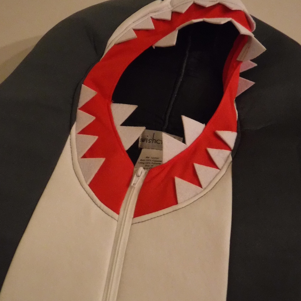 HALLOWEEN COSTUME